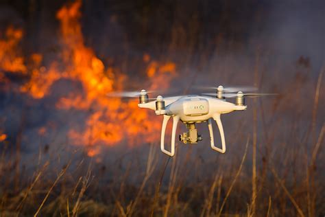 How Drones Are Used for Wildfire - WFCA - coolestguyplanet.net