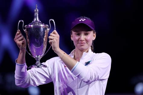 How Elena Rybakina rose to a "challenging" 2025 with WTA Finals … - balustradellc