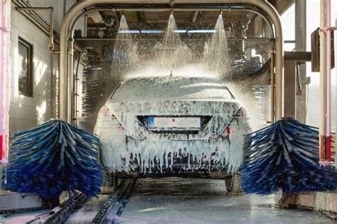 How New Car Wash Technology Saves Water - Earth911 - balustradellc
