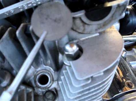 How to Adjust the Valves on a Suzuki GS Motorcycle - balustradellc