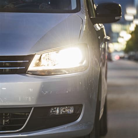 How to Adjust Your Headlights for Maximum Visibility in … - balustradellc