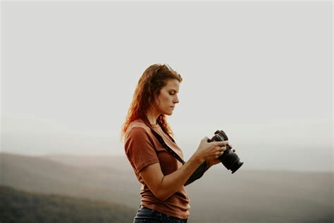 How to Become a Good Photographer: 12 Essential Steps - balustradellc