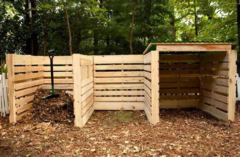 How to Build a Compost Bin from Wood Pallets - dummies - raincitystudios.com