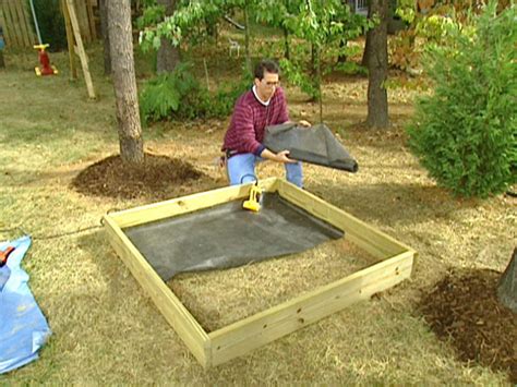 How to Build a Covered Sandbox - HGTV - balustradellc