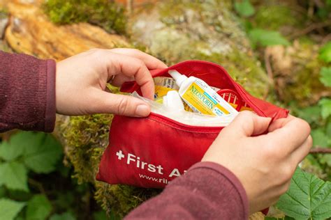 How to build a hiker's first aid kit - Washington Trails … - balustradellc