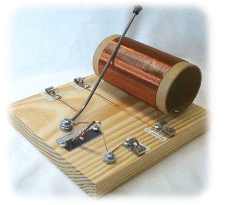 How to build a radio made from junk - balustradellc