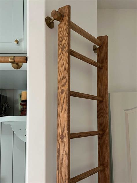 How to Build a Simple DIY Wood Ladder - Erin Zubot … - balustradellc