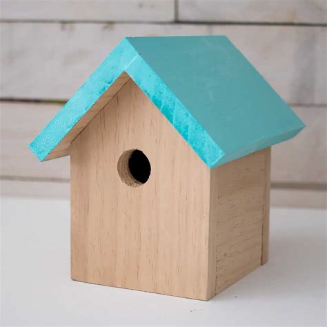 How to Build an Easy 1-Board Bird House - Lowe's - balustradellc