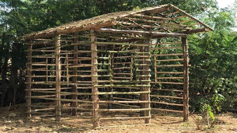How To Build Huts With Bamboo - Garden Guides - balustradellc