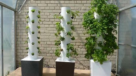 How To Build Your Own Hydroponic Tower Garden - balustradellc