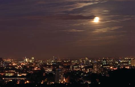 How to capture astrophotos from a light-polluted city - wintechmobiles.com