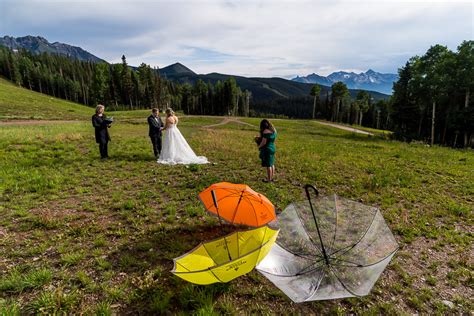 How to Capture Candids & Tell a Story in Your … - balustradellc