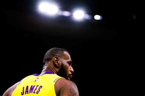 How to Capture the Best Quality Low Light Sports Photos - balustradellc