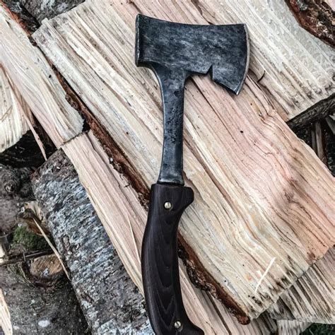 How to Choose an Axe to Buy [Type, Size, Length, … - balustradellc