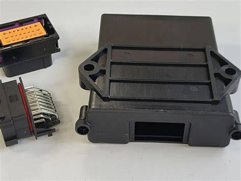 How to Choose the Best Programmable ECU for Your Vehicle - raincitystudios.com