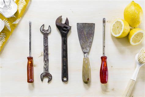 How to Clean Rusty Tools, 5 Ways - The Spruce - balustradellc