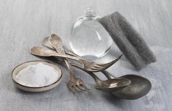 How to Clean Silver with Baking Soda: 3 Easy Methods - balustradellc