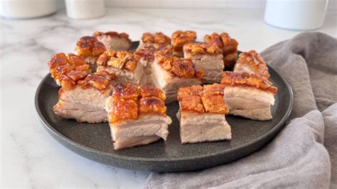How to cook pork belly and get crispy skin everytime | Pork Belly ... - balustradellc