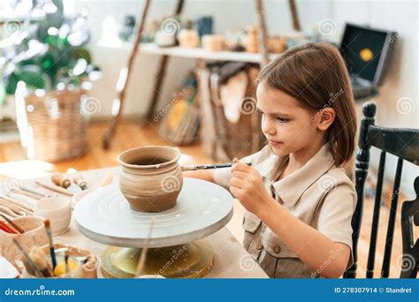 How To Do Pottery Painting At Home - muktibox.com