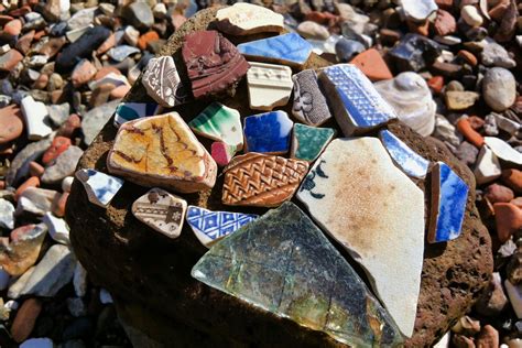 How to Go Mudlarking in London - Matador Network - wintechmobiles.com