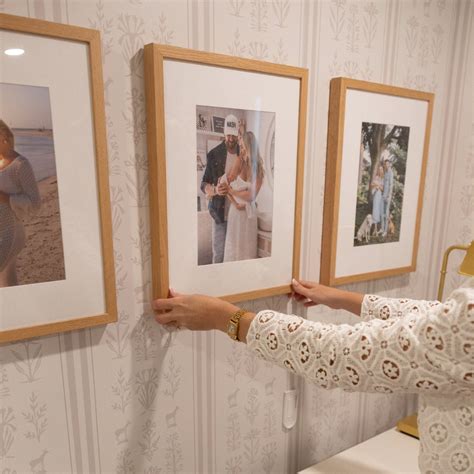 How to Hang Photo Frames | Seamless Nails | Amazon - muktibox.com