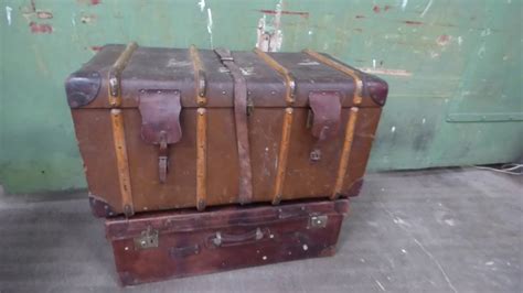 How To Restore A Vintage Travel Trunk | Scaramanga - muktibox.com