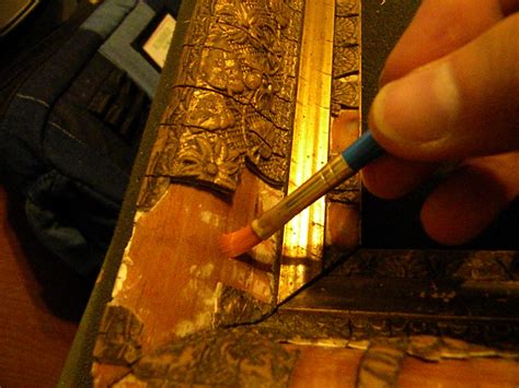 How to Restore Antique Plaster Picture Frames - muktibox.com