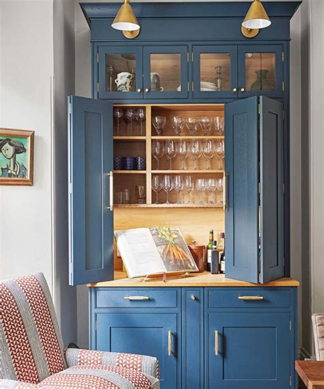 How to style a hutch, according to experts - raincitystudios.com