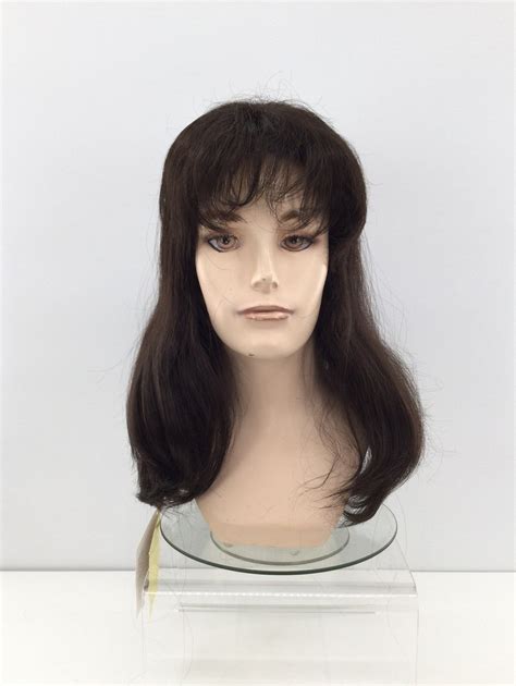 How to Style Wigs and Hairpieces for Theatrical Production - muktibox.com