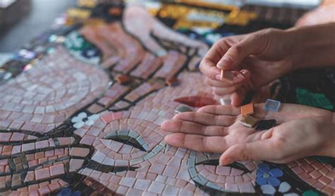 How to Upcycle Broken Ceramics into Mosaic Art - muktibox.com