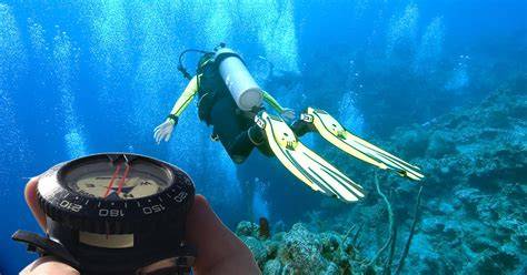 How To Use a Compass To Navigate Underwater - raincitystudios.com