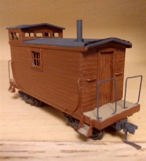 HOn3 Caboose - Kit -- Westside Lumber Co. - amazon.com