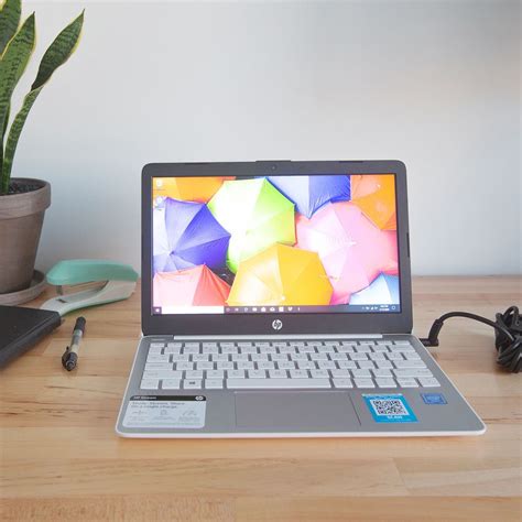 HP Stream 11 Basic Computing in a Compact Package