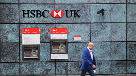 HSBC quarterly profits surge on improved UK economic outlook