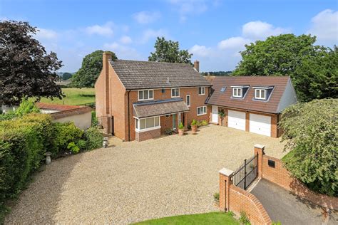 HURDCOTT HOUSE, Winterbourne - 1300028 Historic England