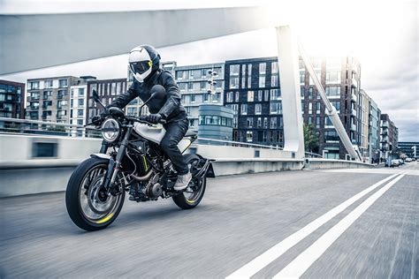 HUSQVARNA - Urban & City E-Bike - MML-Bikes.de