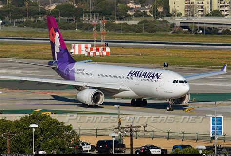 See all the details FlightStats has collected about flight Hawaiian Airlines HA 396 (HNL to OGG) including tail number, equipment information, and runway times. 