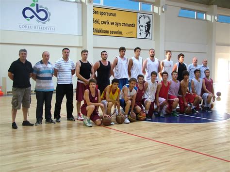 veodersti.rgarabwor.edu.pl. 