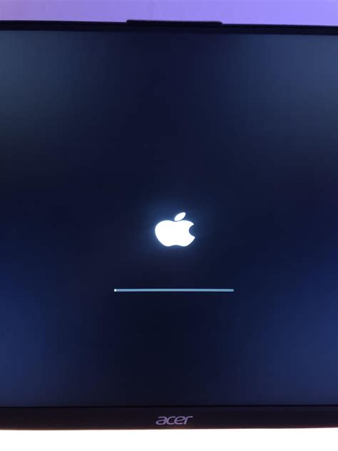 Hackintosh stuck at apple logo no progress bar.  I disabled the secure boot and th...