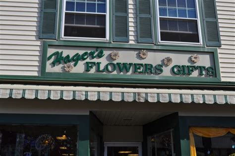 Hagers Flowers And Gifts