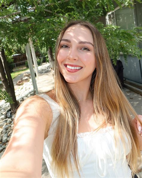 Hailey Cox Onlyfans Leak