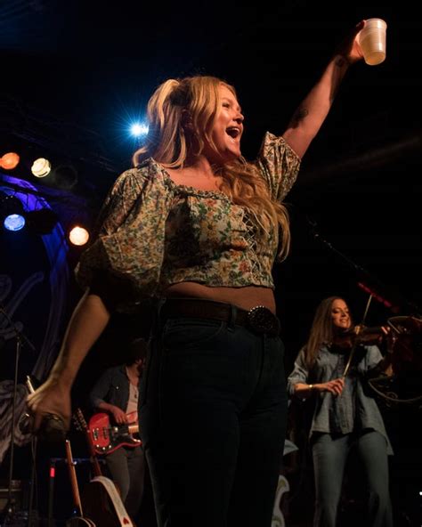 Hailey Whitters to open for Shania Twain