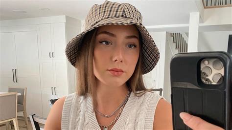 How Many Hours Does Hair Coloring Take