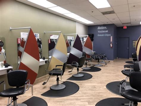 Hair Stylist - Lake Elsinore Marketplace - Great Clips