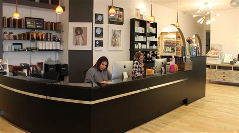 Hair salon chapel hill. When it comes to finding the perfect black hair care salon, it can be a daunting task. With so many options out there, it can be hard to know which one is right for you. The first ... 