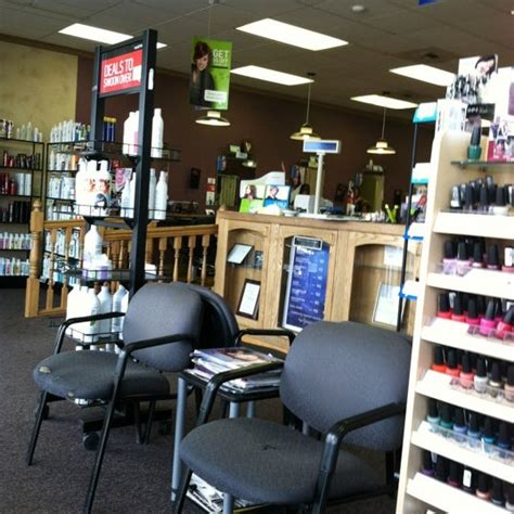 Hair salon near fred meyer. Specialties: Perfect Look is an employee owned company that has been in business for over 50 years! There are 70+ Perfect Look Hair Salons across OR, WA, ID, AK, NV, and soon UT. Let the professional stylists at Perfect Look help you look your best! We specialize in cuts, color, perms, and sell the hair care brands you know and love. 