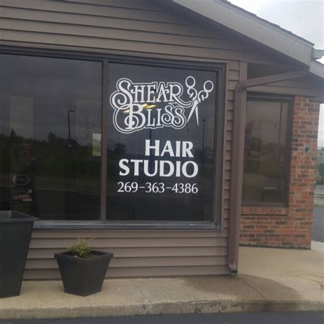 Hair salons in benton ky. SmartStyle is a full-service hair salon inside Walmart that provides the hairstyle you want at an affordable price. Get a quality haircut and color at a salon near you. SmartStyle is a full-service hair salon inside Walmart that provides the hairstyle you want at an affordable price. Get a quality haircut and color at a salon near you. 