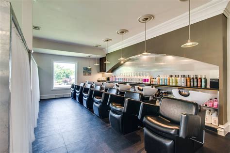 Hair salons nashville tn. Welcome to Bréon Hair Salon ... Breon Hair Salon 2115 Elm Hill Pike Nashville, Tennessee 37210. Phone: (615) 889-9975 E-mail: info@breonhairsalon.com. OUR PRODUCTS 