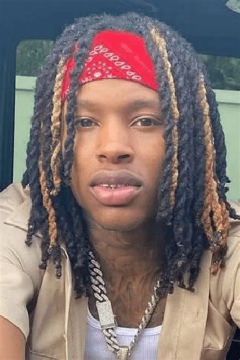King Von Dreads (Gallery) August 11, 2022. Written By Bakes. Avid writer on Men's Hair, Grooming, and Lifestyle! Lil Durk, Young Chop and Chief Keef dreads have influenced an entire generation of rappers to permanently transition to this hairstyle due to the Chicago street culture. King Von Dreads being a prime example of this.. 