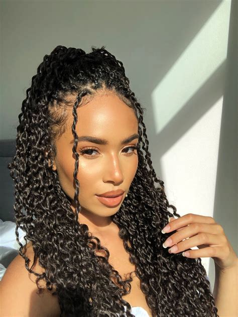 Hairstyles braids for curly hair. Feb 2, 2021 · HEY EVERYONE! i missed you sooo much! BUT im BACK.. so get ready for alllll of the content! Here is 6 easy hair styles that are my Go-to for when my curly ha... 